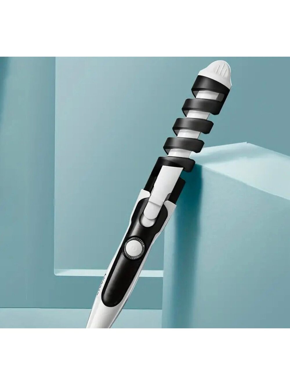 New - Professional Hair Curling Wand - Black